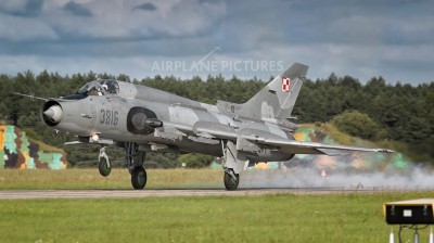 su-22 3816-1.jpg