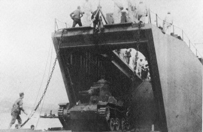 Combat transport No. 149 (1944-02-27--1944-04-29).jpg